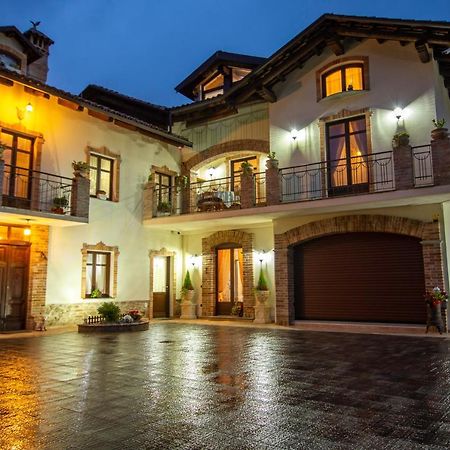 Ca Reginella B&B Diano dʼAlba Zewnętrze zdjęcie
